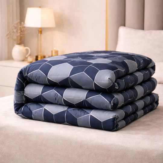 Navy Geometric Cube Gulzar Comforter – Cloud Soft Microfibre Filled, 210 TC Cotton Blend, Double Bed
