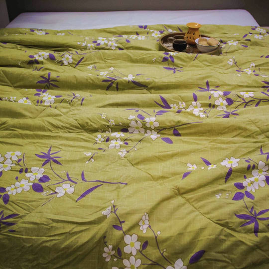 Green Apple | Double Bed Cotton Quilt | Cosy & Fluffy - Harsh Foundation India