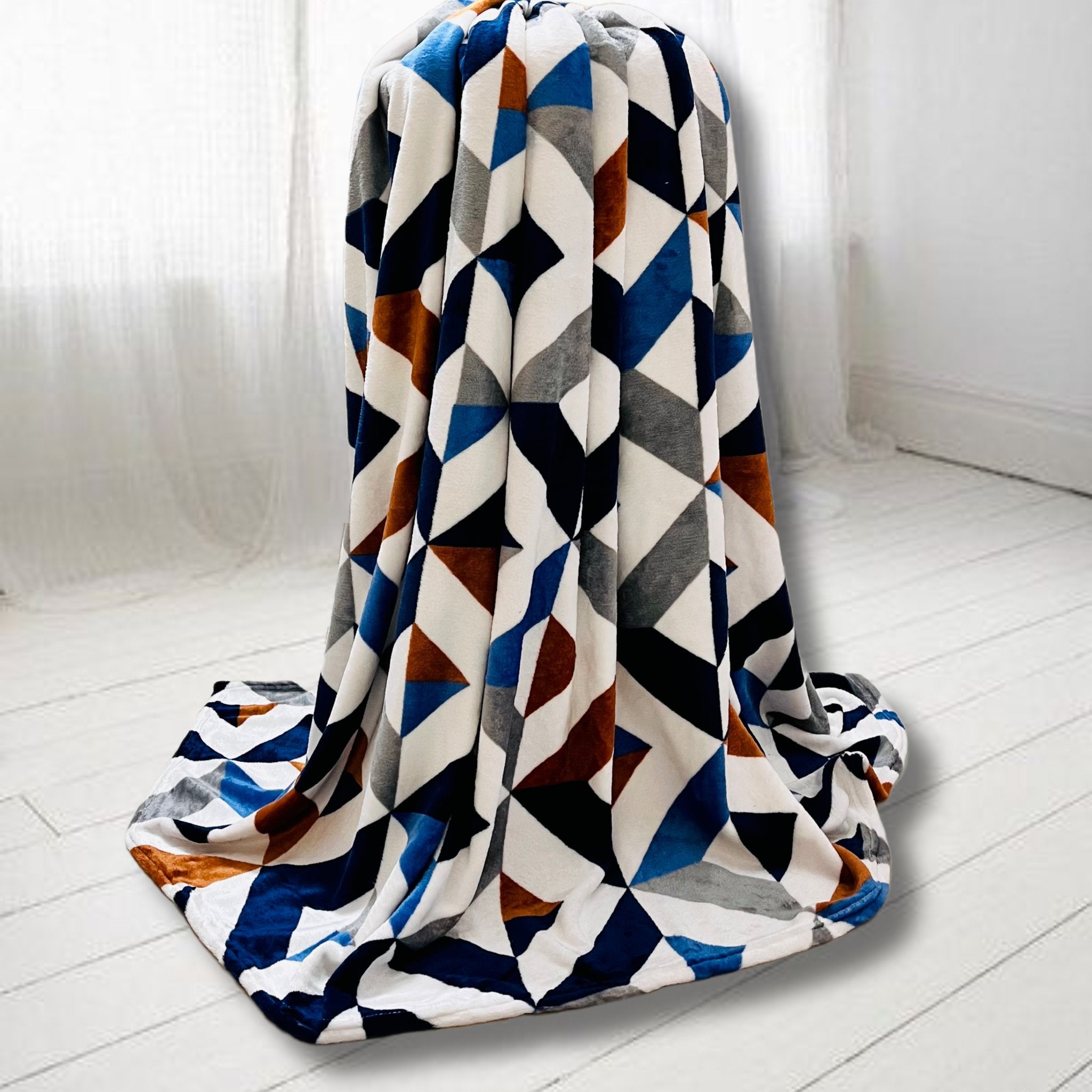 Multicolor Prism | Plush Flannel Blanket | Double Bed - Harsh Foundation India