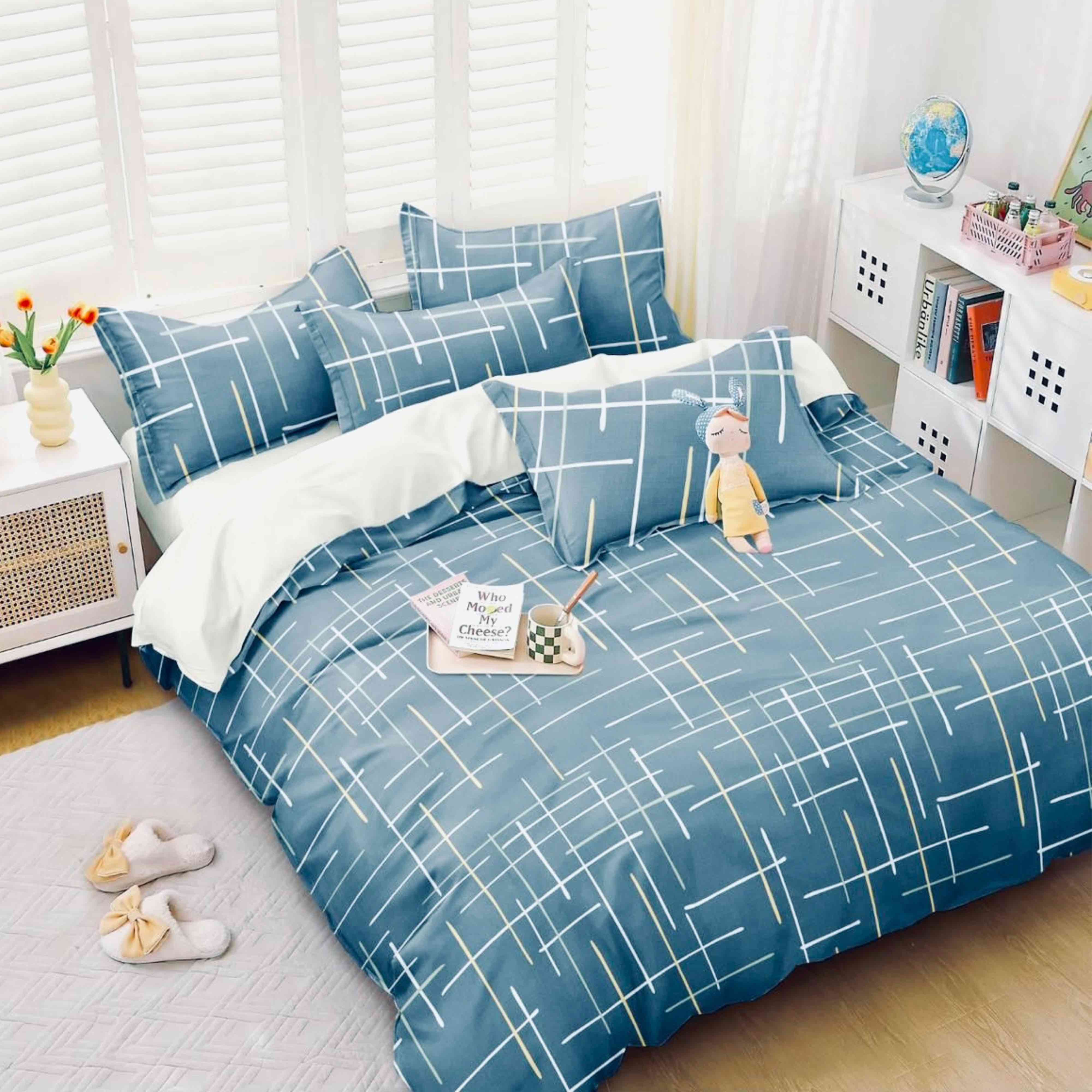 Abstract Blue | Double Bed Cotton Comforter | Thin & Lightweight - Harsh Foundation India