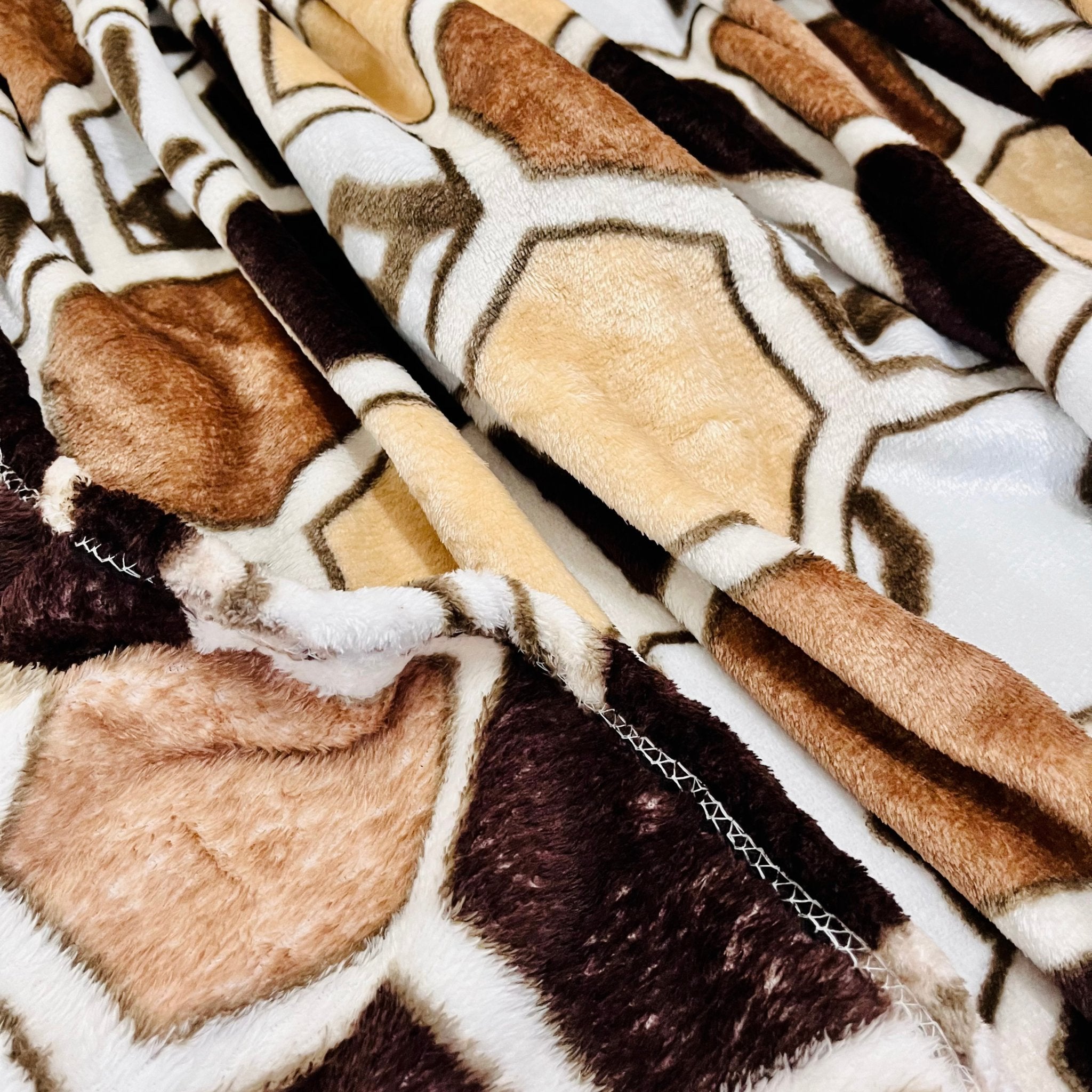 Brown Honeycomb | Plush Flannel Blanket | Double Bed - Harsh Foundation India